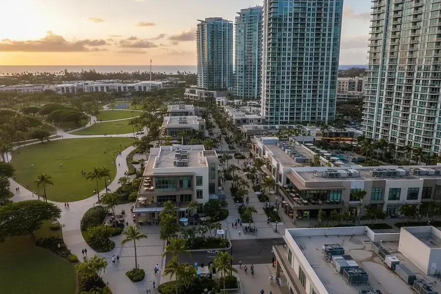 Maximizing Returns: Mixed-Use Real Estate Investment Strategies in Kapolei