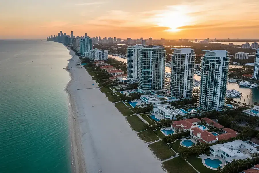 Luxury Residential Markets in South Florida: Where to Invest in 2025