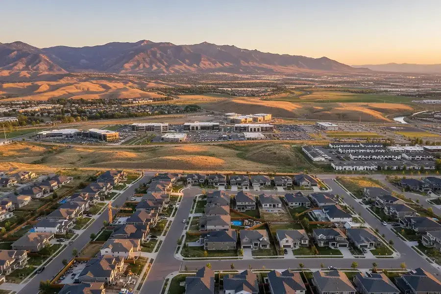 Residential and Commercial Real Estate Trends Across Utah's Suburbs