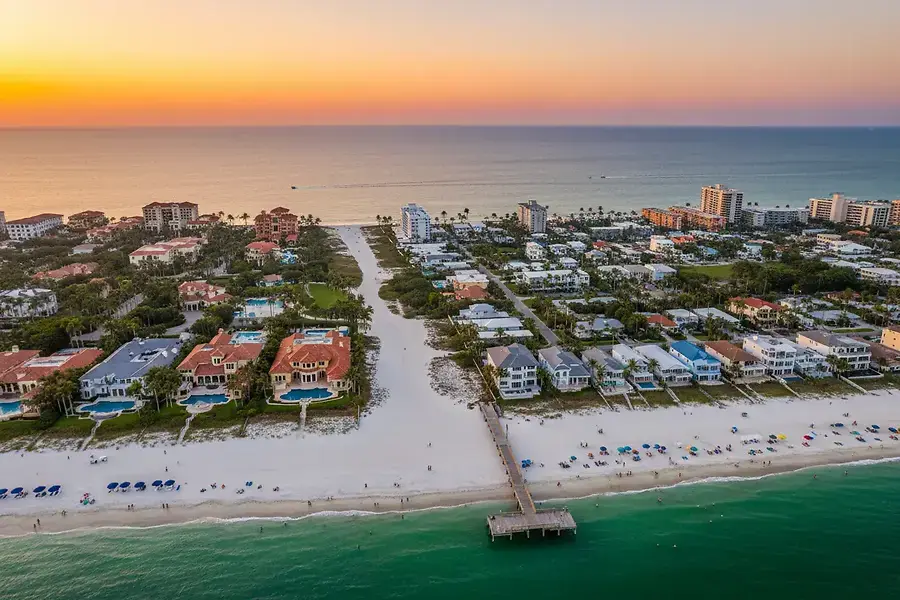 Waterfront Living: Comparing Fort Myers Beach and Naples Homes