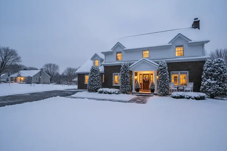 The Complete Guide to Selling Your Buffalo Home in Winter