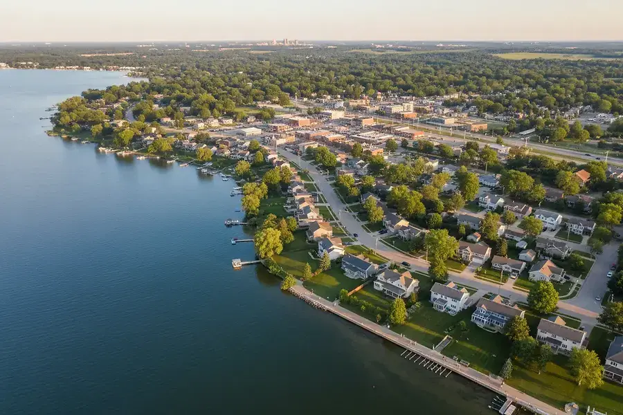 Best Commuter-Friendly Communities in Walworth County for Your Family