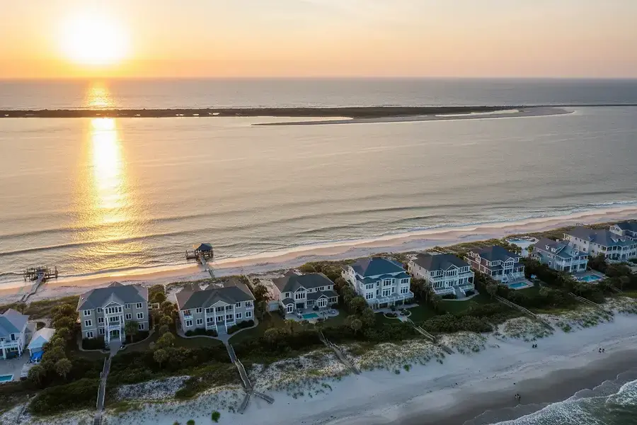 Waterfront Property Investment Guide for Outer Banks and Kitty Hawk
