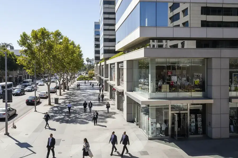 Maximizing Returns on Sherman Oaks Commercial Real Estate Investments