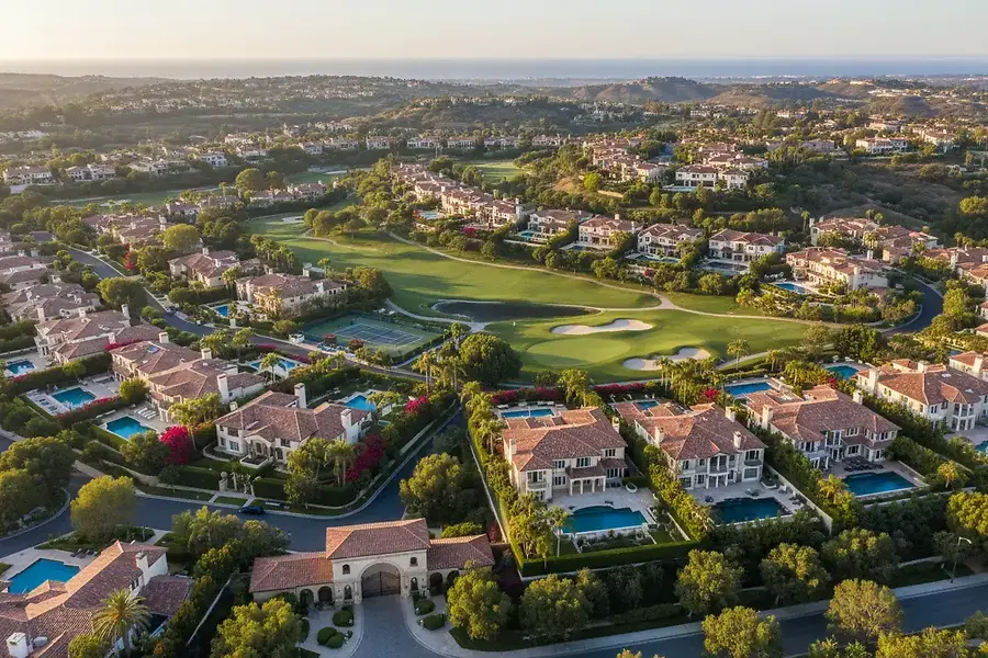 Luxury Gated Communities in Orange County and Silicon Valley
