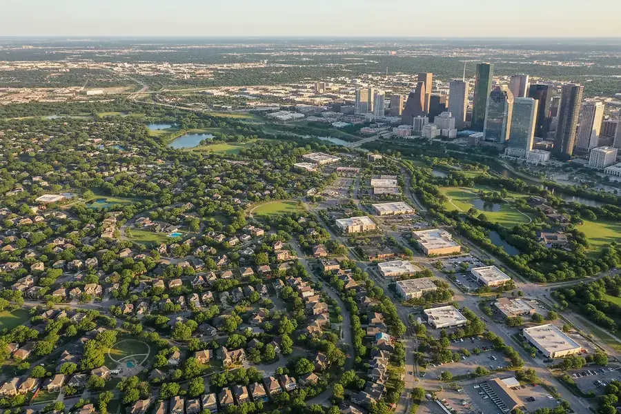 The Best Houston Neighborhoods for Residential Buyers in 2025