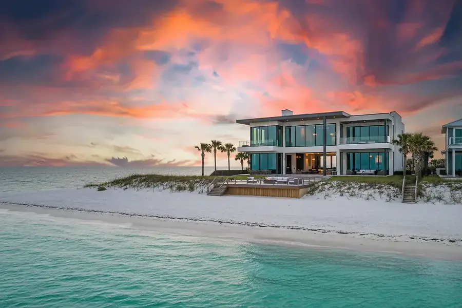 Complete Guide to Buying Waterfront Homes in Orange Beach, AL