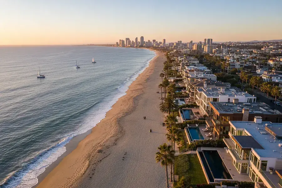 San Diego Waterfront Living: Coastal Homes & Investment Potential