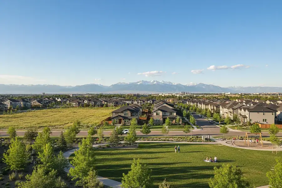 Denver Metro Suburbs: Finding Your Ideal Home in East County