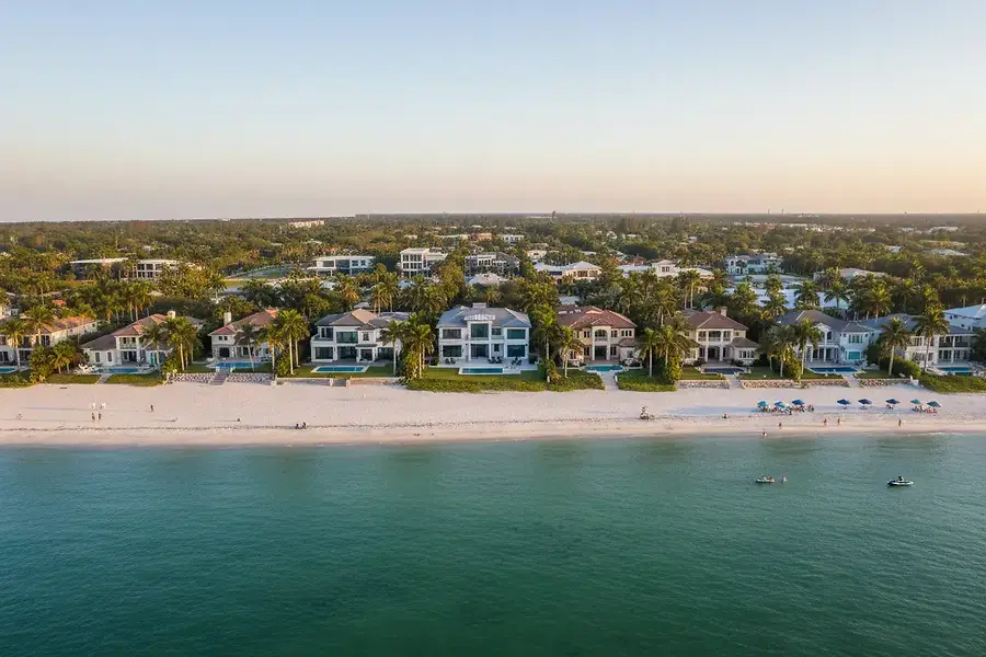 When to Buy Residential Property in Bradenton and Sarasota: Seasonal Market Guide