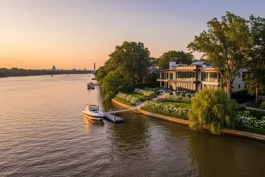 Waterfront Living in the DMV: Luxury Homes Along the Potomac
