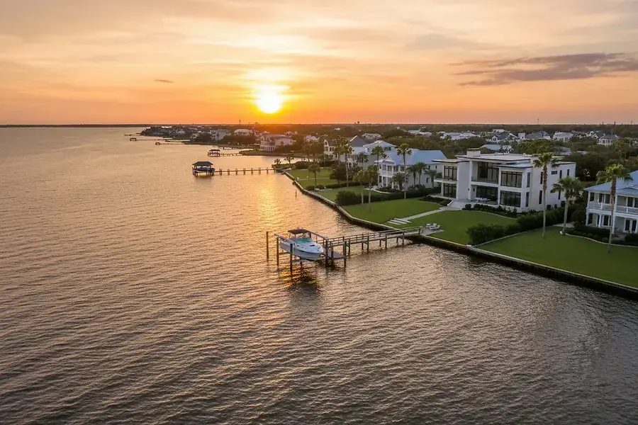 Waterfront Living in Alabama: Your Guide to Mobile, Fairhope & Theodore Homes