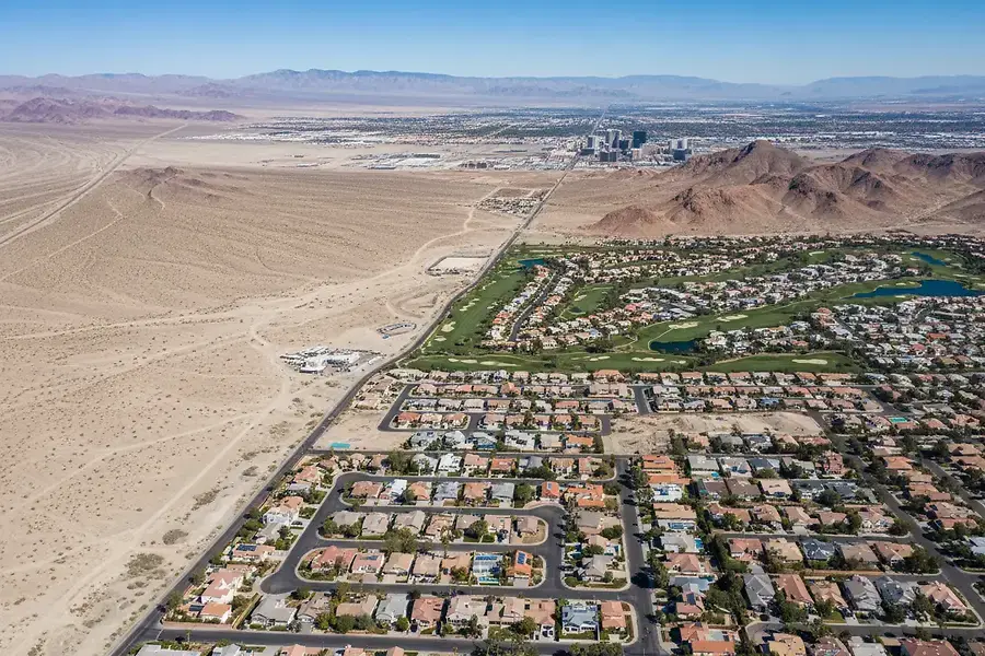 Las Vegas Valley Neighborhoods: Where to Find Your Ideal Home