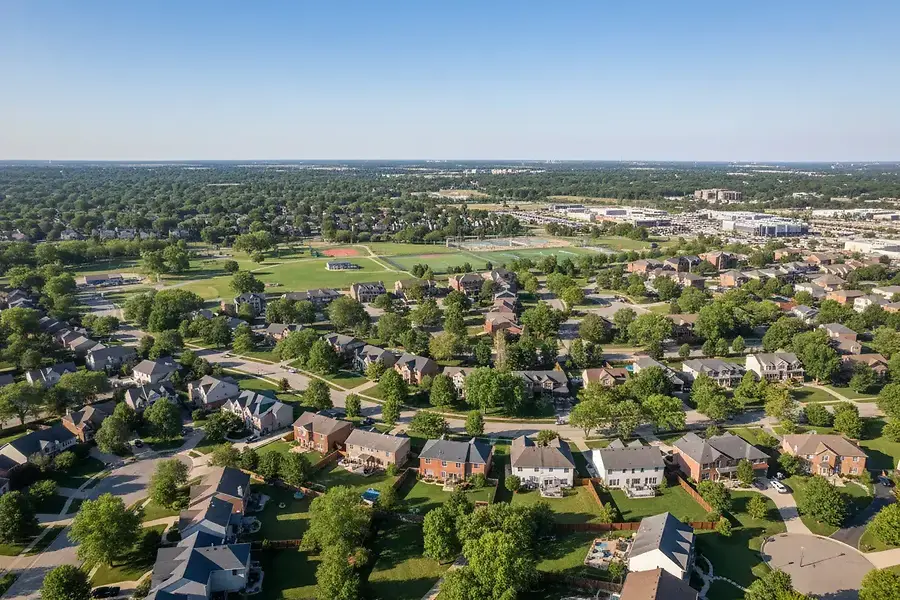 Suburban Kansas City Home Buyer's Guide to Local Market Values