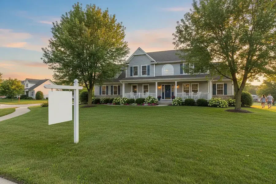 Suburban Home Buyer's Guide: What to Know Before Purchasing in Michigan