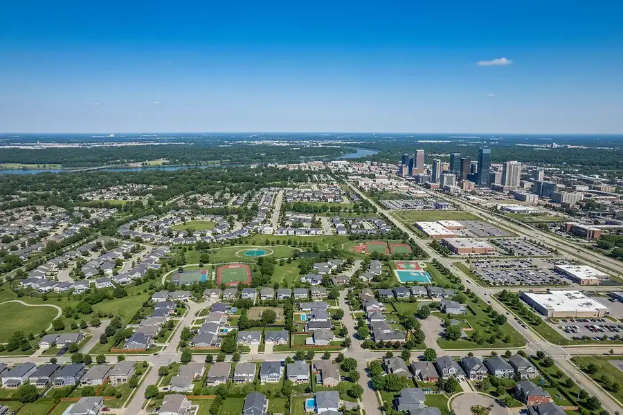 Moving to Central Indiana: Your Guide to 9 Thriving Communities