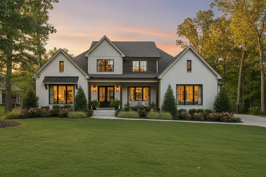 How to Sell Your Home Successfully in Nashville's Competitive Real Estate Market