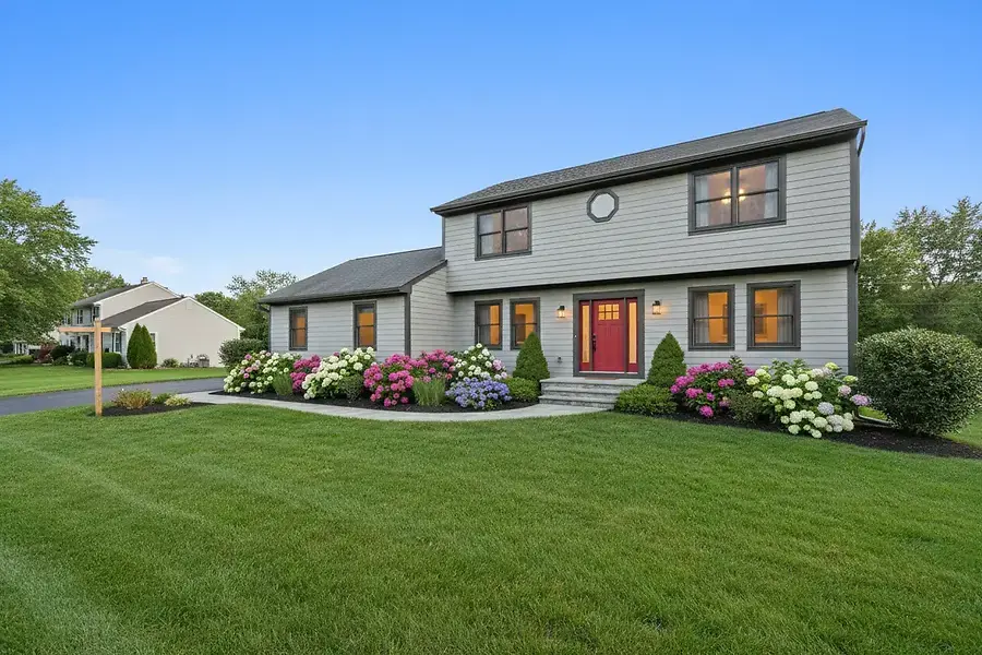 Selling Your Home in Central Connecticut: Market Insights & Strategies