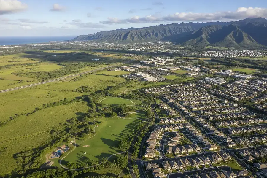 Central Oahu Home Buying Guide: Market Trends & Investment Tips
