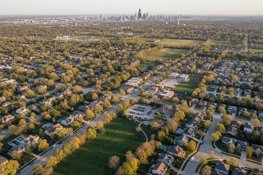 Suburban Chicago Home Values: Market Trends Across 15 Communities