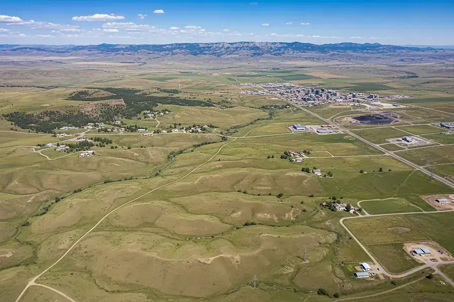 Campbell County WY: Complete Guide to Buying Property in 8 Key Towns