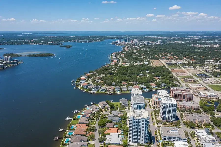 Tampa Bay Residential Market: Neighborhoods Worth Investing In